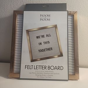 Room 2 Room Felt Letter Message Board 10” x 10” With 145 pieces. BRAND NEW